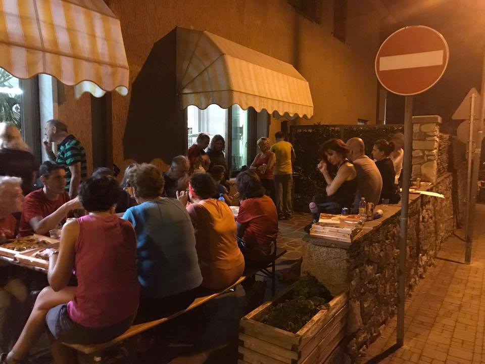 Pizza in PIazza Duino - Villaggio del Pescatore F 28ago2017 (2)