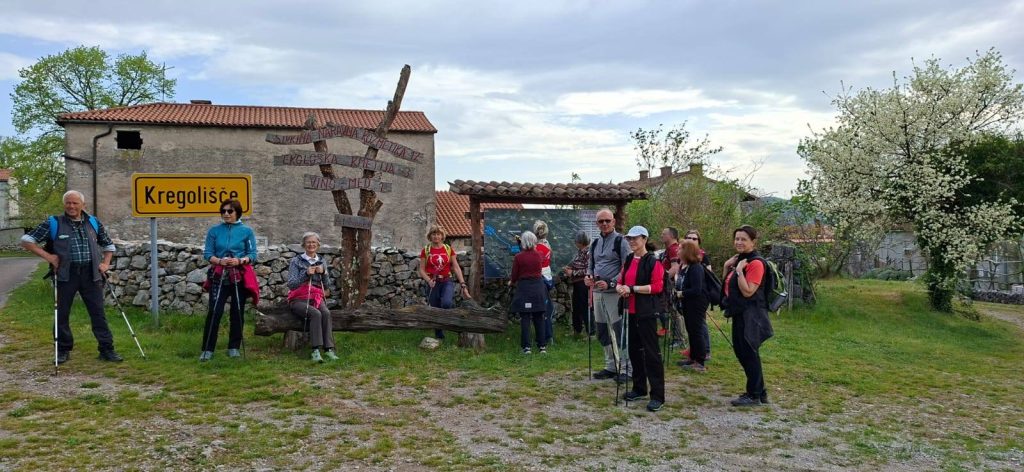 2026-04-16 Volčji Grad - Kregolišče - Brje pri Komnu (SLO)